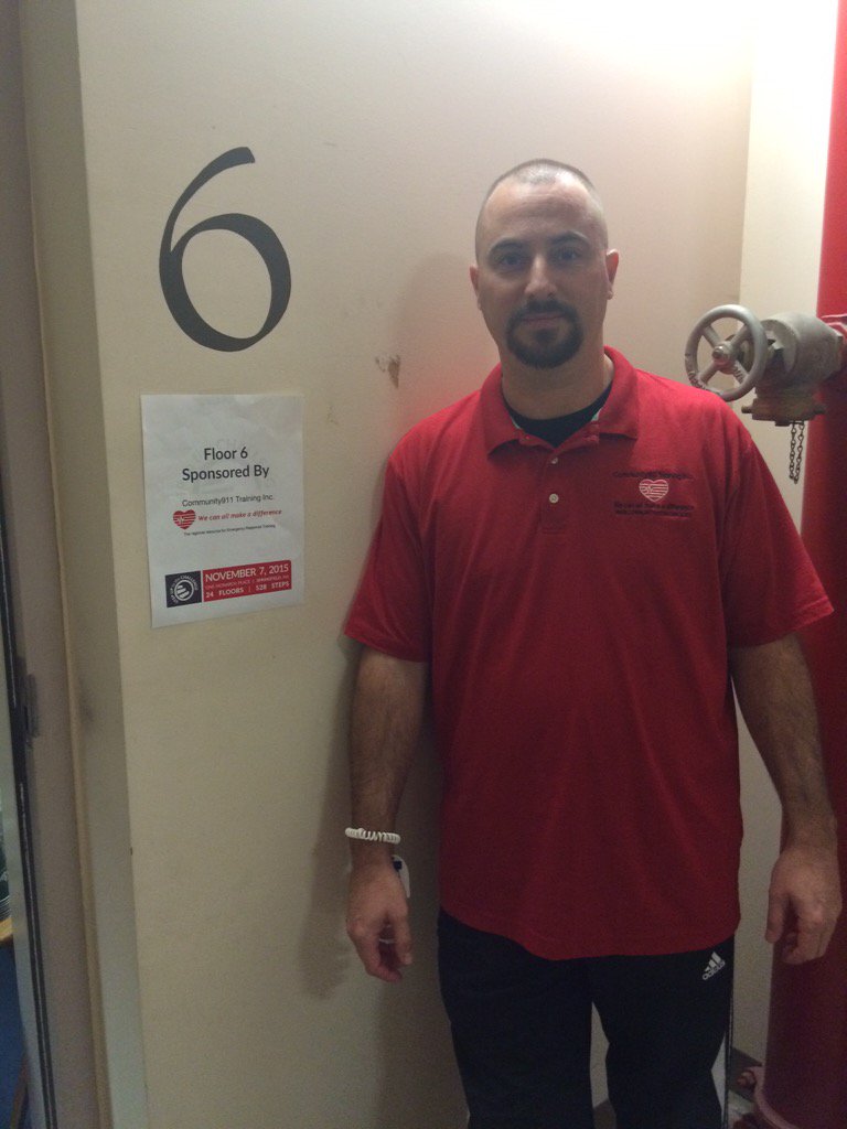 Community911's tweet photo. Proud to sponsor 6th floor rest stop at the #springfieldclimb in Springfield, MA. #ems #fightforair @LungNE https://t.co/kfnEJz7Oz5