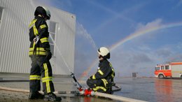 Mehr als 100 Beteiligte bei Katastrophenschutz-Übung der #feuerwehr #kassel (emr) bit.ly/Kats0711 https://t.co/Fy7knynaP7
