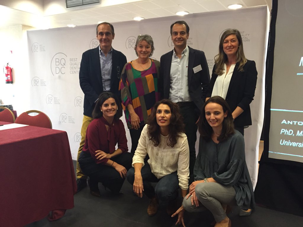 CLINICASICILIA's tweet photo. Equipo de Clinica Sicilia en la reunión #bqdc @BQDentalCenters #IIISimposioBQDC https://t.co/st6UUyc7ir