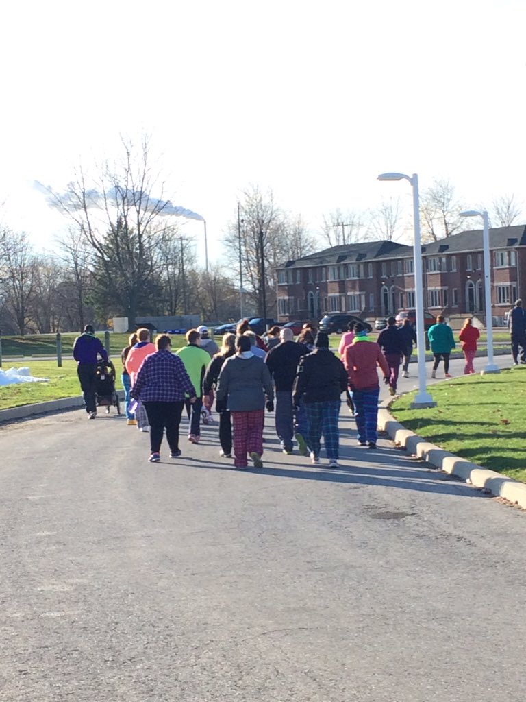 Run_CK's tweet photo. And they're off! Final run of the 2015 @Run_CK series!! https://t.co/GdLoi8QpRd
