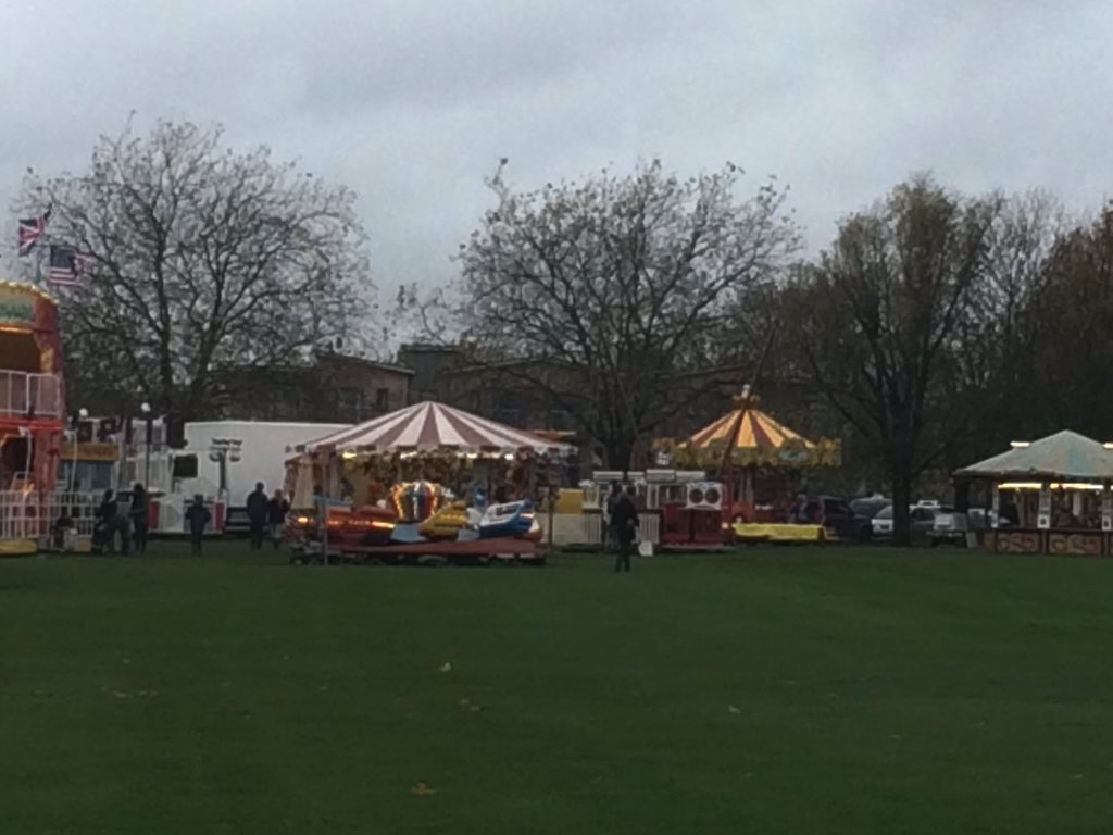 thewanderingbun's tweet photo. We're here at HARROW FIREWORKS festival today. Display at 7pm can't wait! Get your wellies on and come grab a bun!!! https://t.co/RMuF8CCIkg
