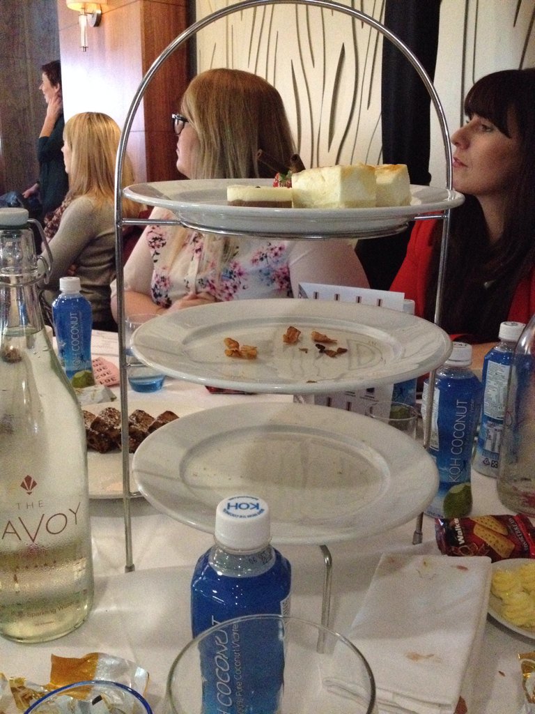 EsmeWallace's tweet photo. "Training Basics" @SoSueMe_ie we did leave some cakes! #goalscomplete #SoSueMeWorkshop #limerick https://t.co/1imhsTDyKm