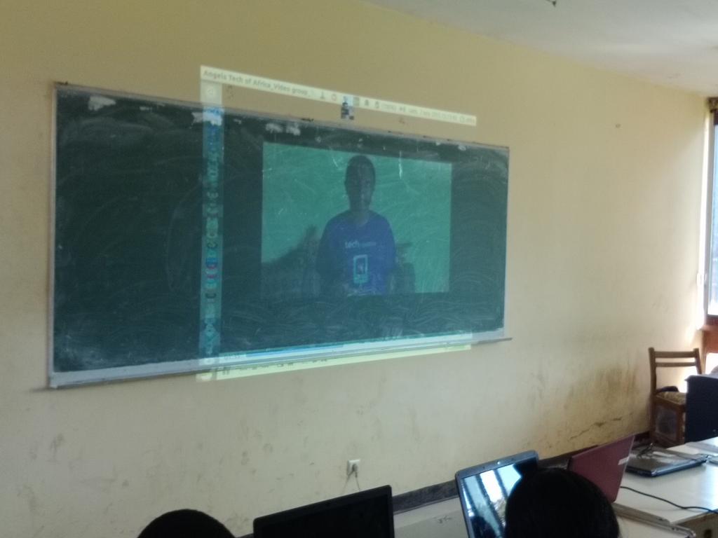 dorothydaf's tweet photo. “@Cyprien_T: présentation...Angels Tech of Africa du projet AmaAba #DevFestYde15 #Technovation cc @SophieNgassa https://t.co/xAo9qLt7oX”