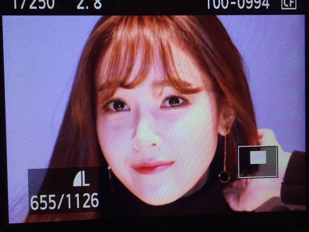 [PIC][07-11-2015]Jessica tham dự buổi Fansign cho dòng mỹ phẩm "J.ESTINA RED" tại "Myeongdong Lotte Cinema" vào chiều nay CTNxOS0VEAE31L7