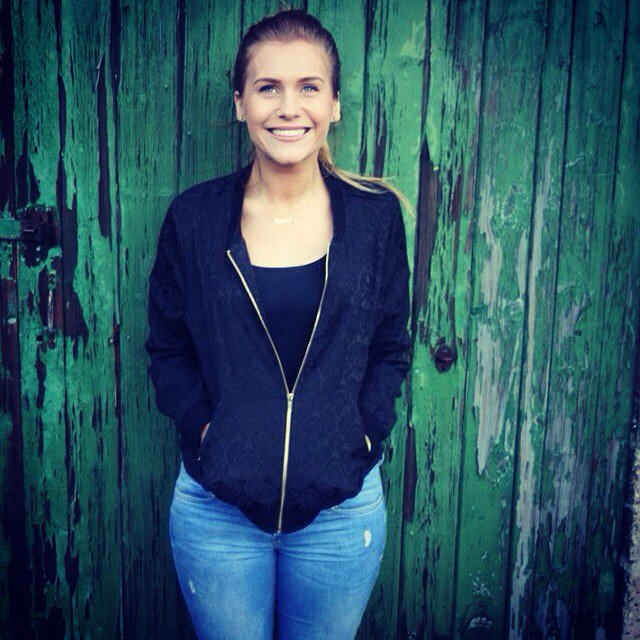 vicki_ebel's tweet photo. Smile Saturdays 😁 https://t.co/HKR7TfytG1