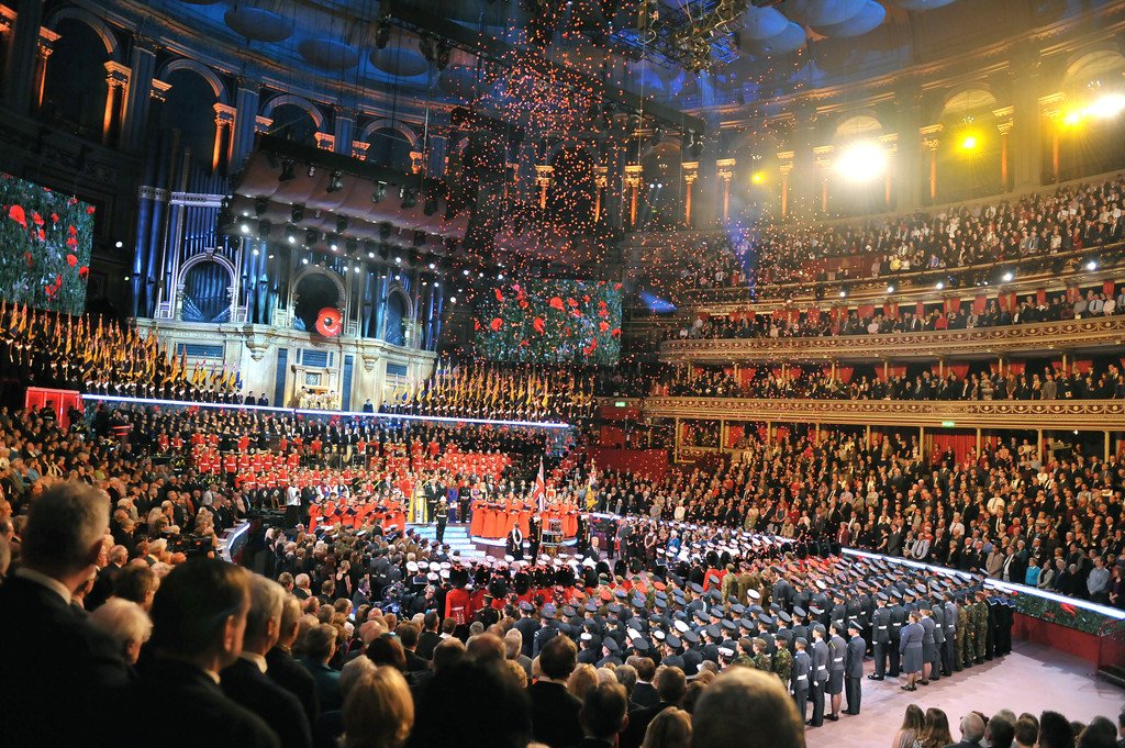 #FestivalofRemembrance airs <a href="/BBCone/">BBC One</a> at 9pm! Tune in to see <a href="/RodStewart/">Sir Rod Stewart</a> <a href="/PixieLott/">Pixie Lott</a> <a href="/GregoryPorter/">Gregory Porter</a> <a href="/AndreaBocelli/">Andrea Bocelli</a>!