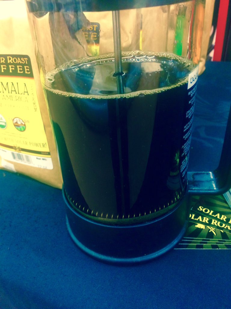 SolarRoast's tweet photo. We love hanging out with your customers and vendors! @NaturalGrocers #coffeedemo #CoffeeDrinkers https://t.co/0JxOvHQ6z9