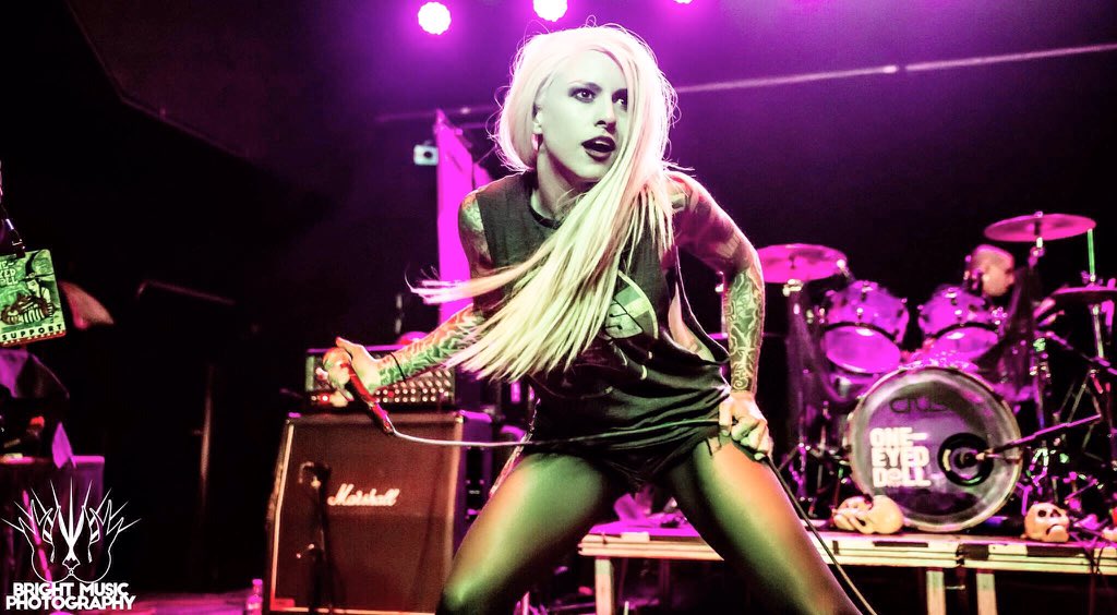 stitchedupheart's tweet image. New single "Finally Free" on iTunes! itunes.com/Stitchedupheart