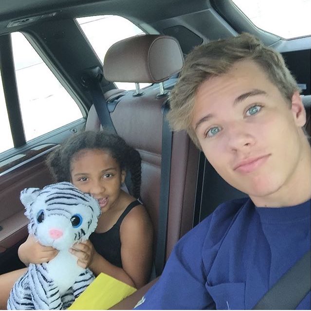 AlexFkomTarget's tweet image. Bae @AlexLeeWorld