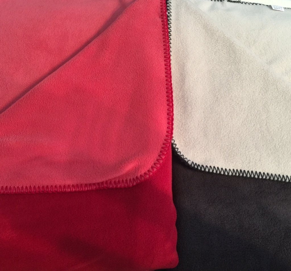 dogmaduk's tweet photo. Reversible blankets perfect for your dog! Visit our website: https://t.co/6Bn1MHO7Z7 to order yours today! #dog https://t.co/Don50TE6d4