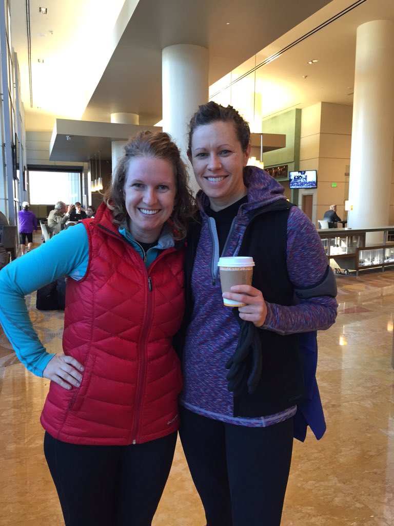drsrdean's tweet photo. Another ASHE dash in the books! It was cold, but this run felt better than previous years! #ASHE2015 #fb https://t.co/DP051xap5O