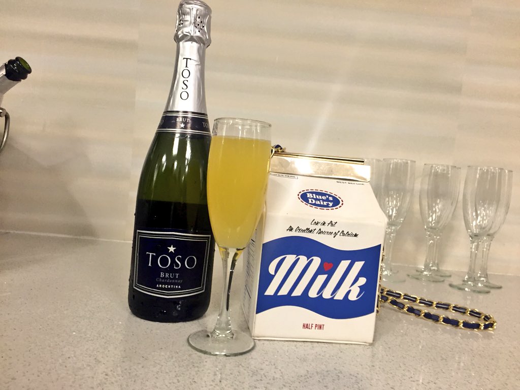 ruralgoneurban's tweet photo. So grateful for each of you who attended Milk and Mimosas! #IRLfarming #BlogHerFood15 https://t.co/PpXxaIioC1
