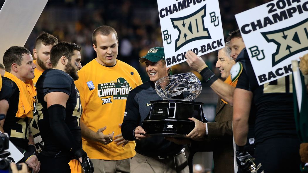OsoMediaGroup's tweet photo. Kirk Herbstreit says College Gameday is coming to Waco with an OU win today https://t.co/kjsBJLnLvK https://t.co/jC4gE1sMrN