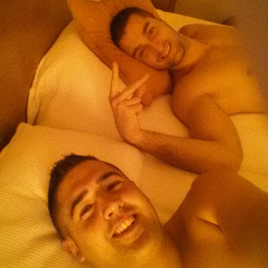 piruleskuu's tweet photo. Descanso antes del partido #lanzarote #estatardeganamos @BorjaPresumido https://t.co/iIfCn9w3jf