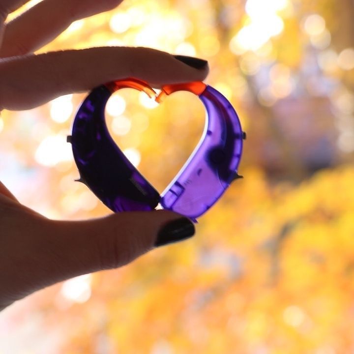 phonak's tweet photo. "Laugh as much as you breathe. #Love as much as you live." #liveison #phonak #hearingaids … https://t.co/0SIJcYEBus https://t.co/tBIuRs7UiZ