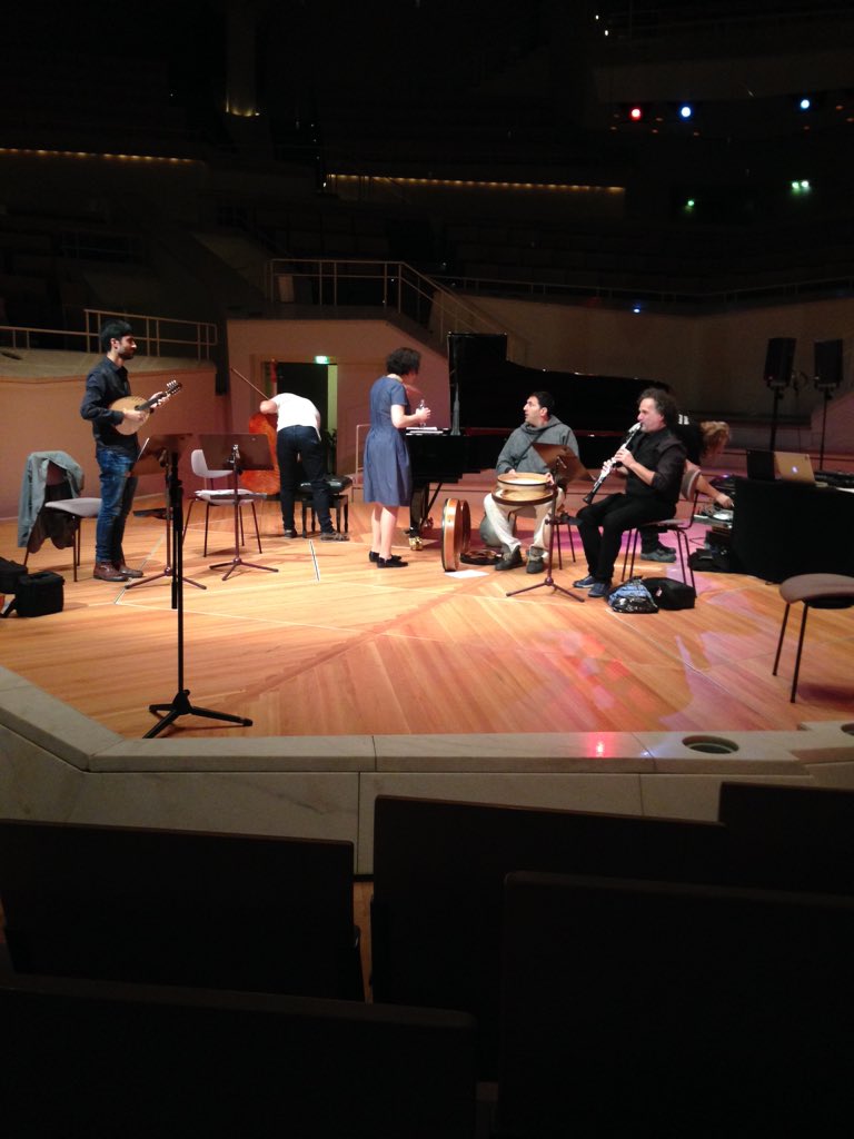 WildKatSaskia's tweet photo. Vorbereitungen für heute Abend laufen. Kommt in die @BerlinPhil, es wird wunderbar! @Baranova_piano @MarhuletsAgency https://t.co/Hn4YmRrhwo