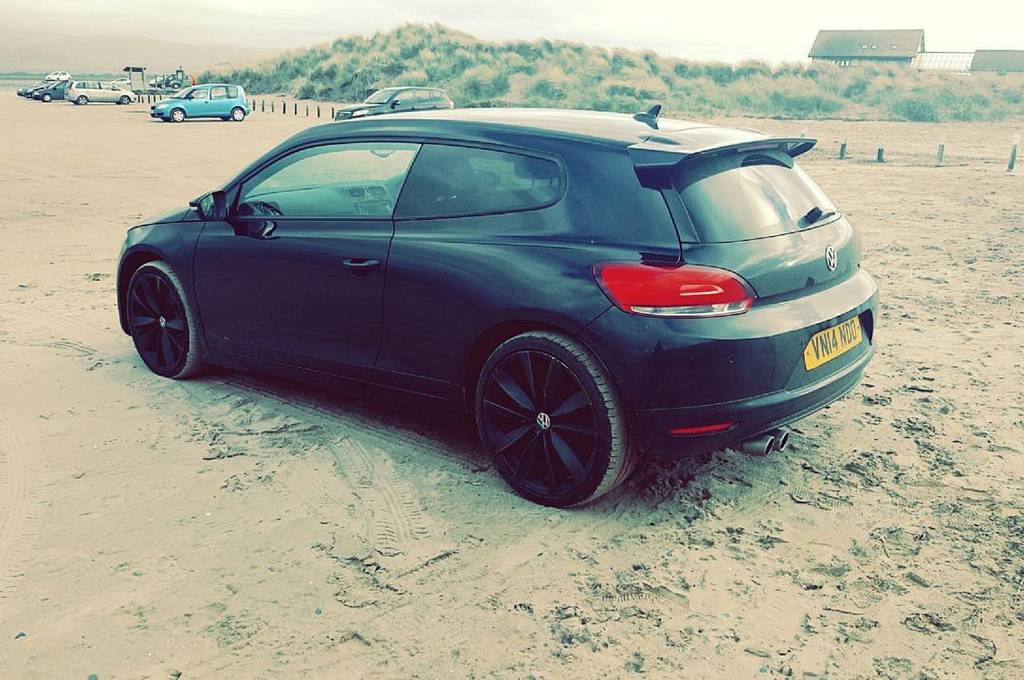 m_mediouni's tweet photo. Having fun in the sand today 😍 #scirocco #sciroccogt #vw #vdub #volkswagen #rocco #sand #drift #beach #alloys by ta… https://t.co/8Zv0KwFE5z