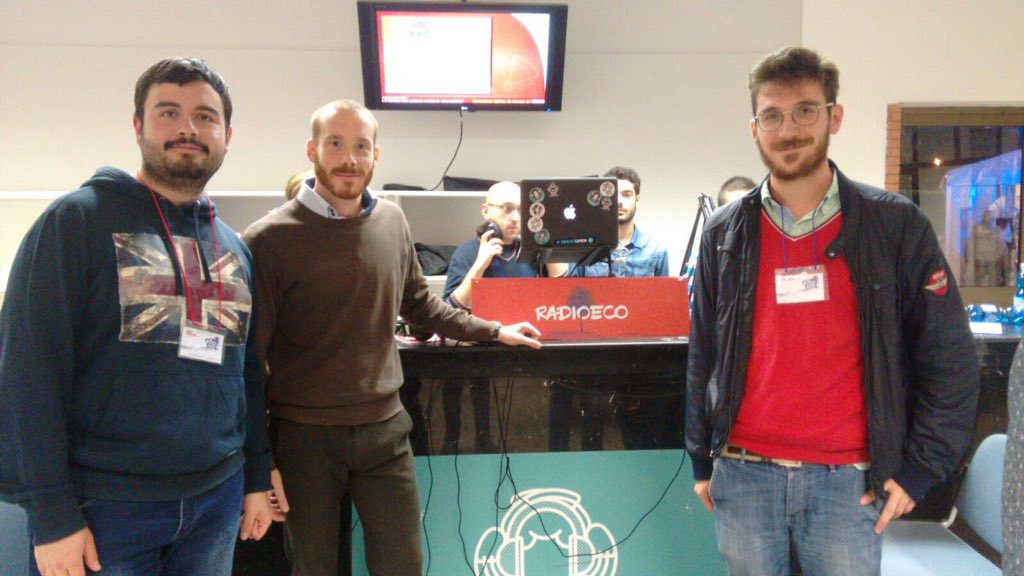 radioeco's tweet photo. #ibis libri per viaggiare come ultima #intervista del giorno 2 al @pisabookfest! #pbf13 https://t.co/bkais5SPSk