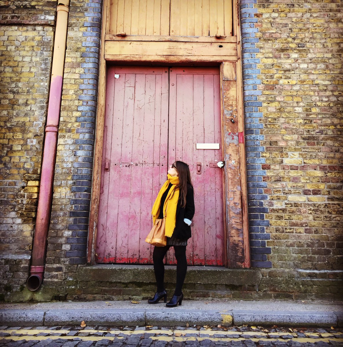 loveidomenech's tweet photo. #London is an amazing place for #pics
#tomorrow is #shooting day :)
https://t.co/eh9e8m5mXD FB: iDomenech
#follow https://t.co/tH83LJuA3g