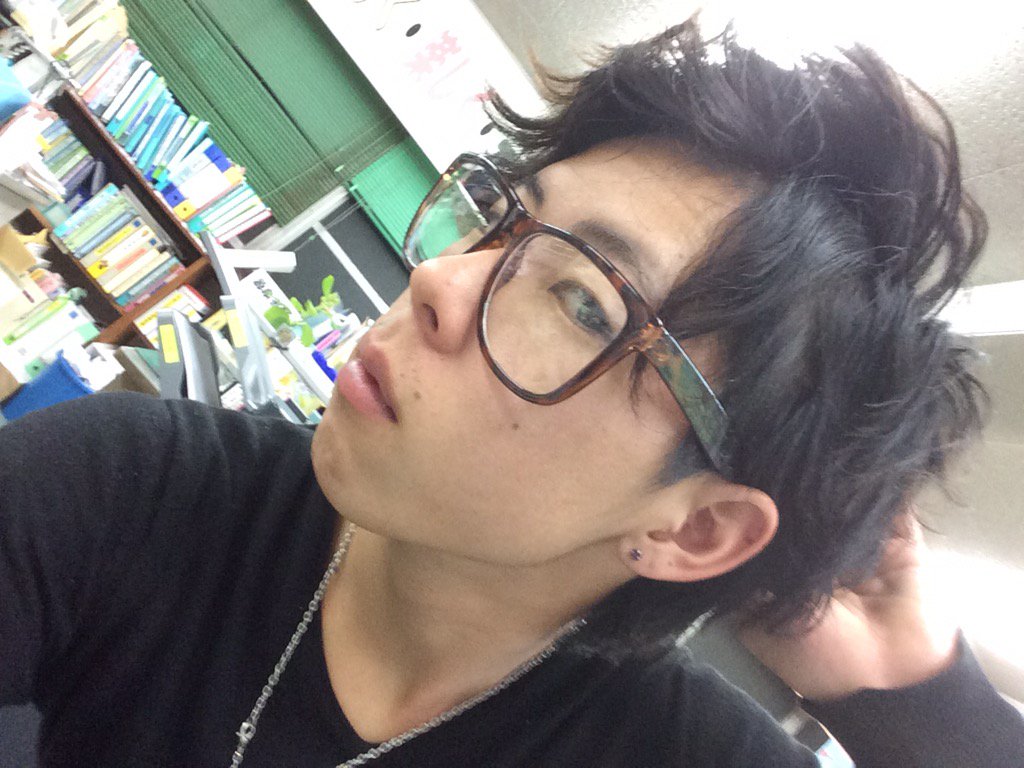 yt1997ace's tweet photo. ハロウィンの日こんな写真しか撮ってなかったわ笑
ハロウィン感全く伝わらない笑 https://t.co/i0Xqn5S68f
