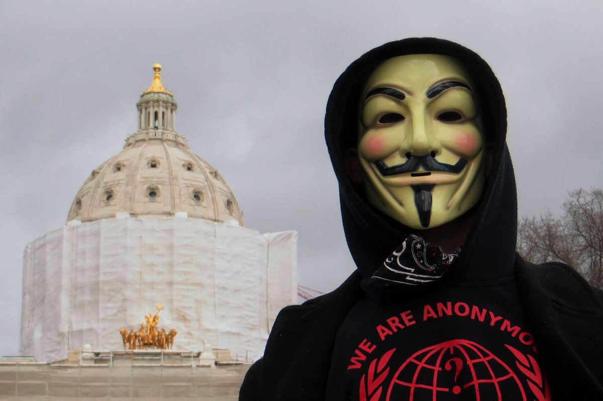 MillionMaskMN's tweet photo. #MMM2015 @ZanonFawkes https://t.co/FeDts829N2