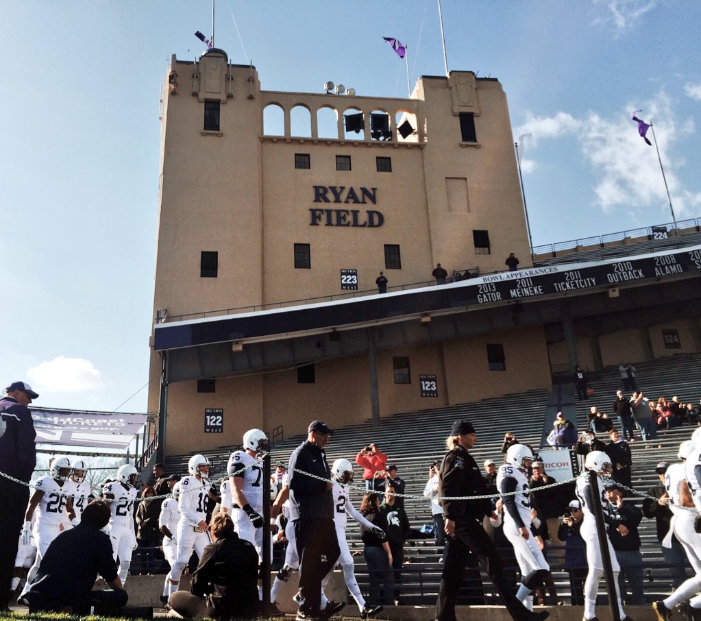 Go State, #BeatNorthwestern! Turn those channels to ESPNU now.