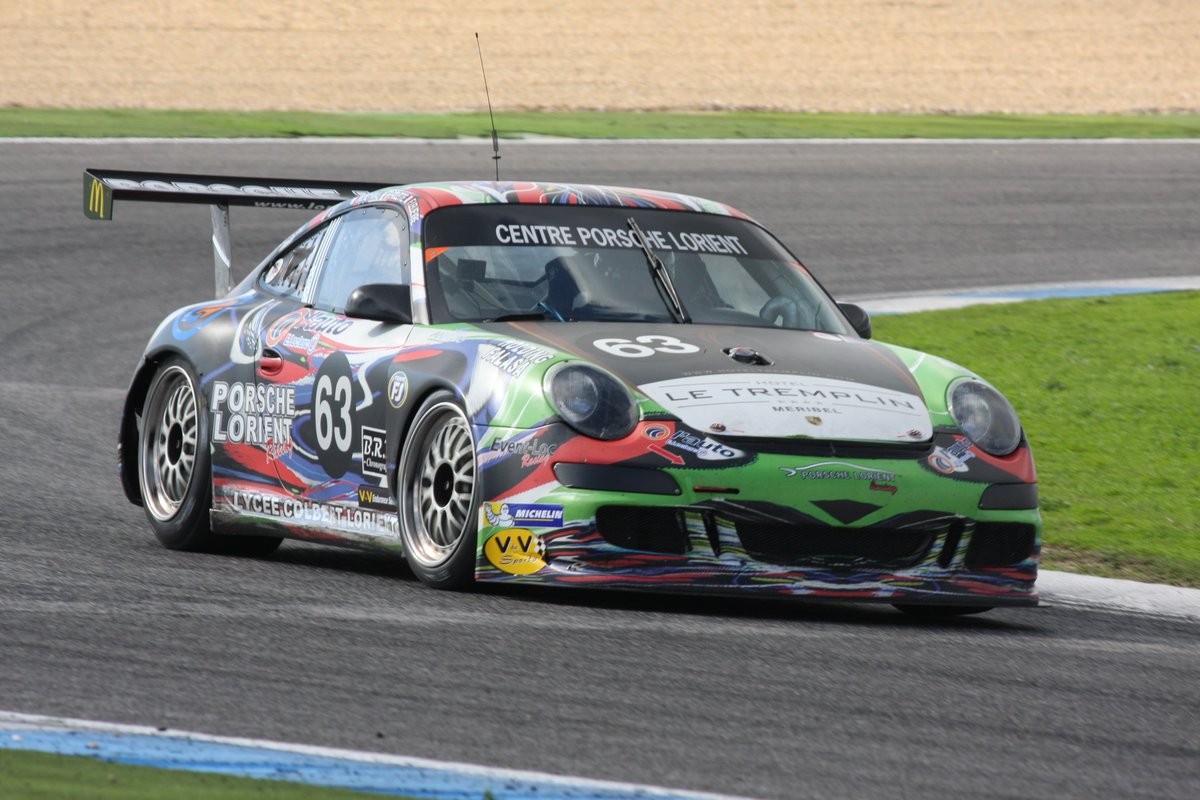 EstorilRP's tweet photo. The GTV2 podium of #VdeVEstoril 6h GT Tourisme: 1.EEPilotos 2.RMS 3.PorscheLorient https://t.co/2YNR7Y5T2v