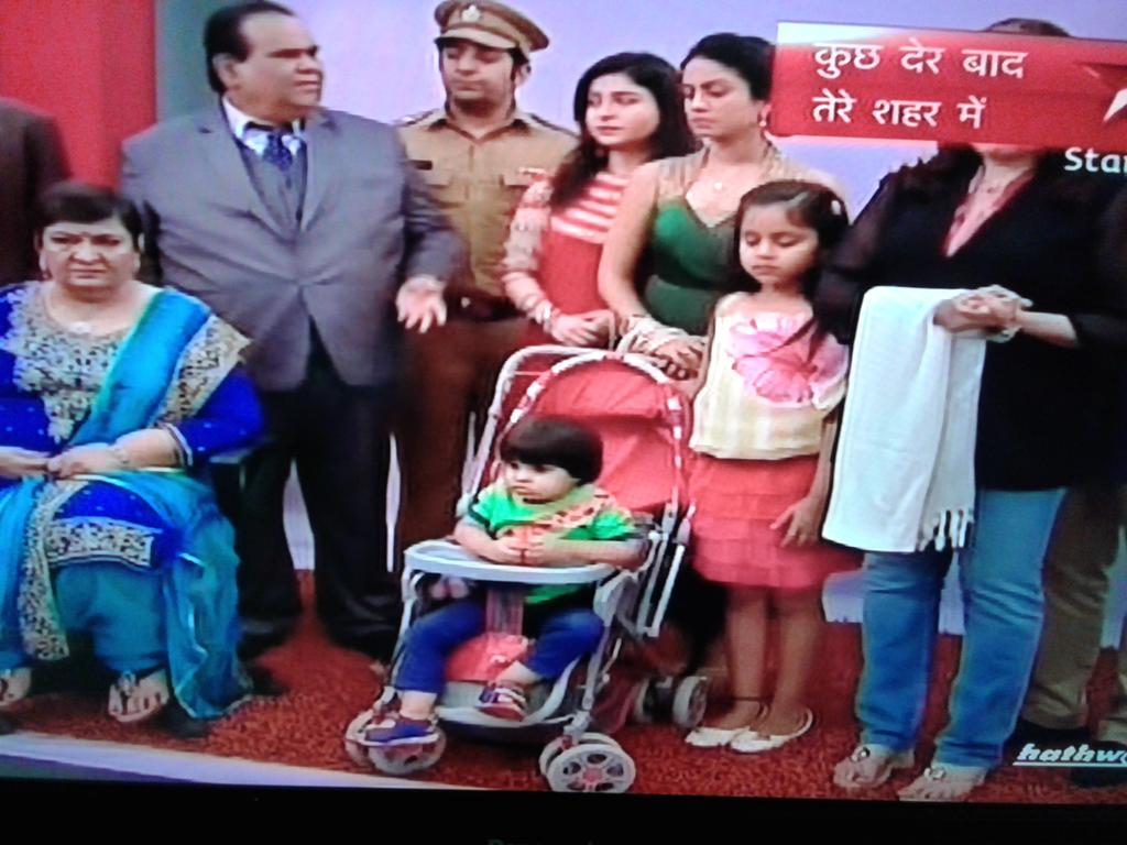 ishaamitsharma's tweet photo. @HarMardKaDard humari family photo📷 https://t.co/az5wcuMX8p