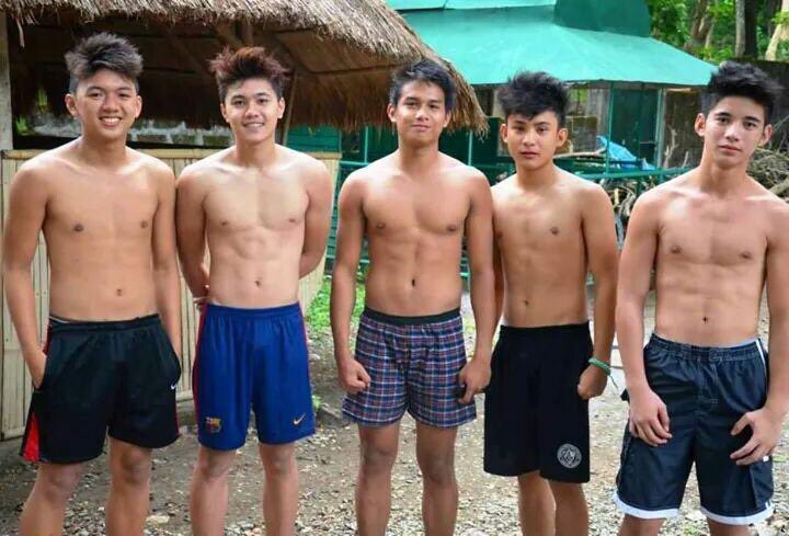 Brondong smp kesayangan coli hot