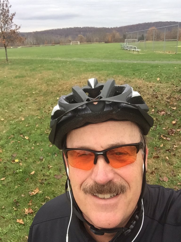 gregbabin's tweet image. Weekend rides seem the new norm now that the sun sets @4:50pm these days 😬.  Enjoyed the ride &amp;amp; fresh air !!!