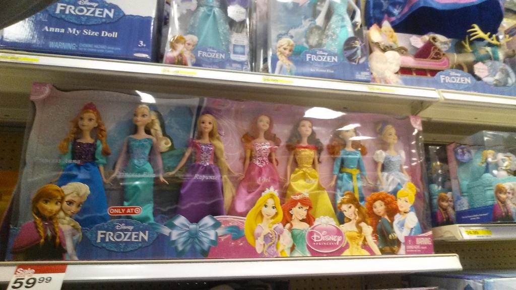 Pink_Maxwell's tweet image. So @Disney just going to exclude Tiana huh? EXCLUSIVELY @Target. #target #DISNEY smh