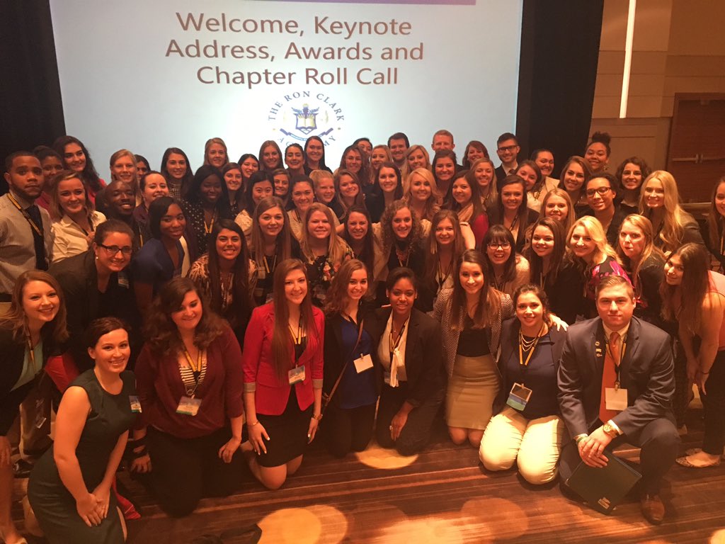 OhioStatePRSSA's tweet image. ALL Ohio chapters representing at #PRSSANC 🙌🏼 #prlove