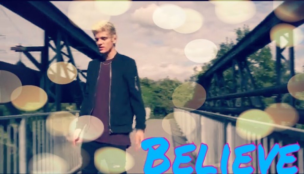 lillysinghbaby's tweet photo. Believe in yourself💜Never give up❤️ #danieljworld #AlienMeerkats I miss you @DanielJWorld 😭❤️ https://t.co/wVGjjPQYwY