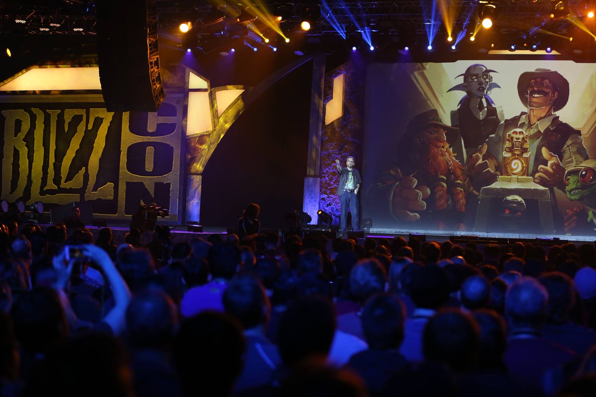 Hearthstone España tweet media