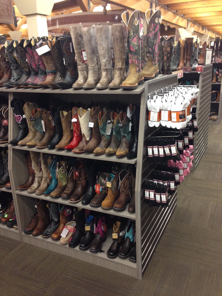justinboots tweet picture