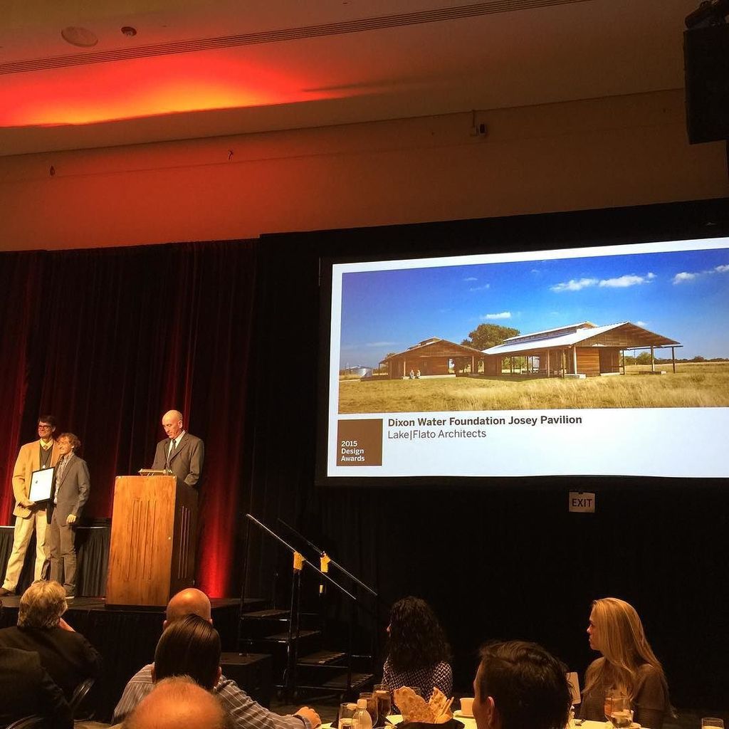 MattRisinger's tweet image. Congrats @lakeflato on the #Txa2015 Design Award #joseypavilion Beautiful design and execu… ift.tt/1LYMqo7