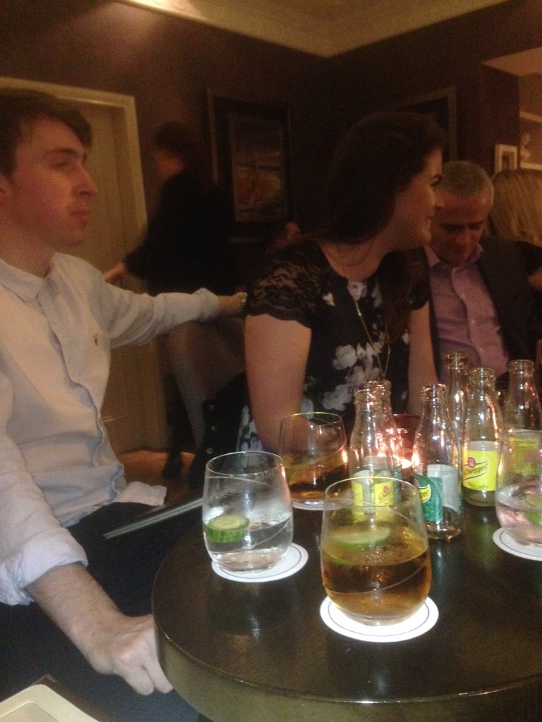eefs_k's tweet photo. Pre-dinner drinks 🍸 Looking forward to the prestige menu @macneanhouse  #21stBday #shtarved https://t.co/BedLgX6wHv