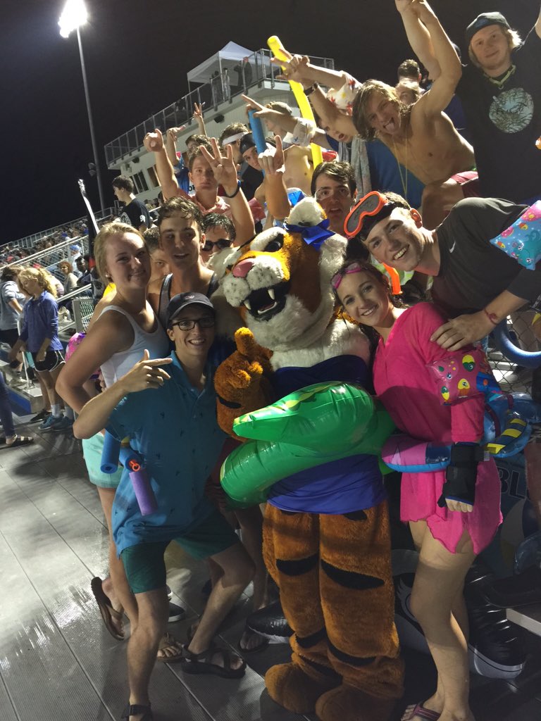 samc313's tweet photo. Last home game with Blue Nation last night. Love every single one of you guys. 🐯🏈 https://t.co/SnJGIszE3w