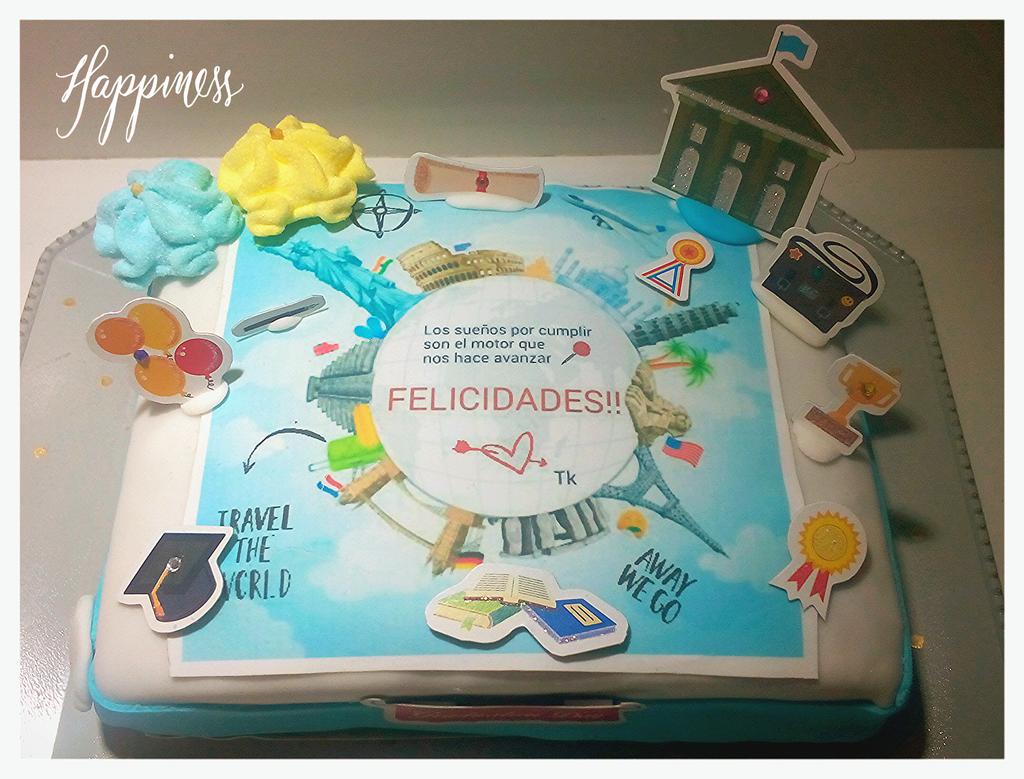 hapinessgf's tweet photo. Tarta de despedida viaje de estudios! Chocolate, mascarpone y cereza negra💖 👅👍 #happinesgf #tartas #encargos #enjoy https://t.co/v1XMTc2QmR