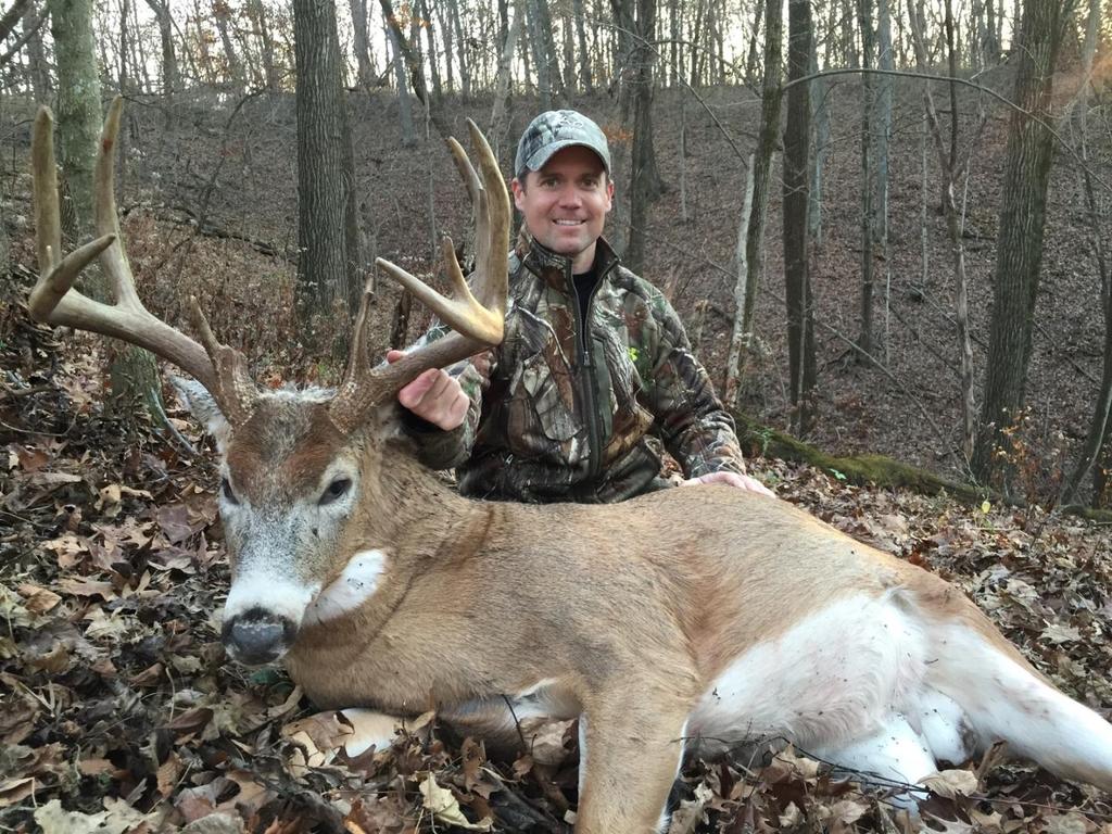whitetailfreaks's tweet photo. Congratulations to @GreggRitz on this Iowa buck with @TheCrushTV https://t.co/bYPhzudfjm