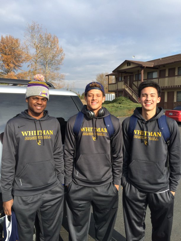 GreggRosenberg1's tweet photo. Top #AZTrio at Whitman College with @Montez_BIL @bbybarkley34 & @JeffKenney22 getn ready for season @ArizonaVarsity https://t.co/f6ETLFz4MG