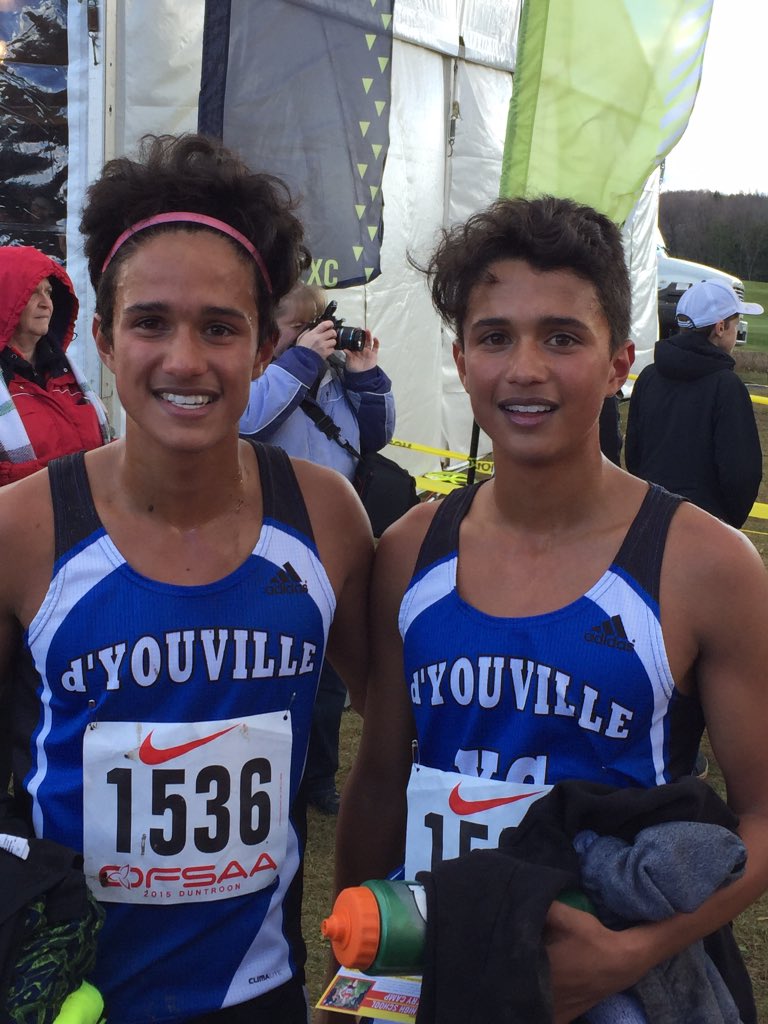 dyouvillexc's tweet photo. @OFSAAXC @dYathletics 6,7 finish! Way to go #twins @dytweets https://t.co/OFNmaiuq41