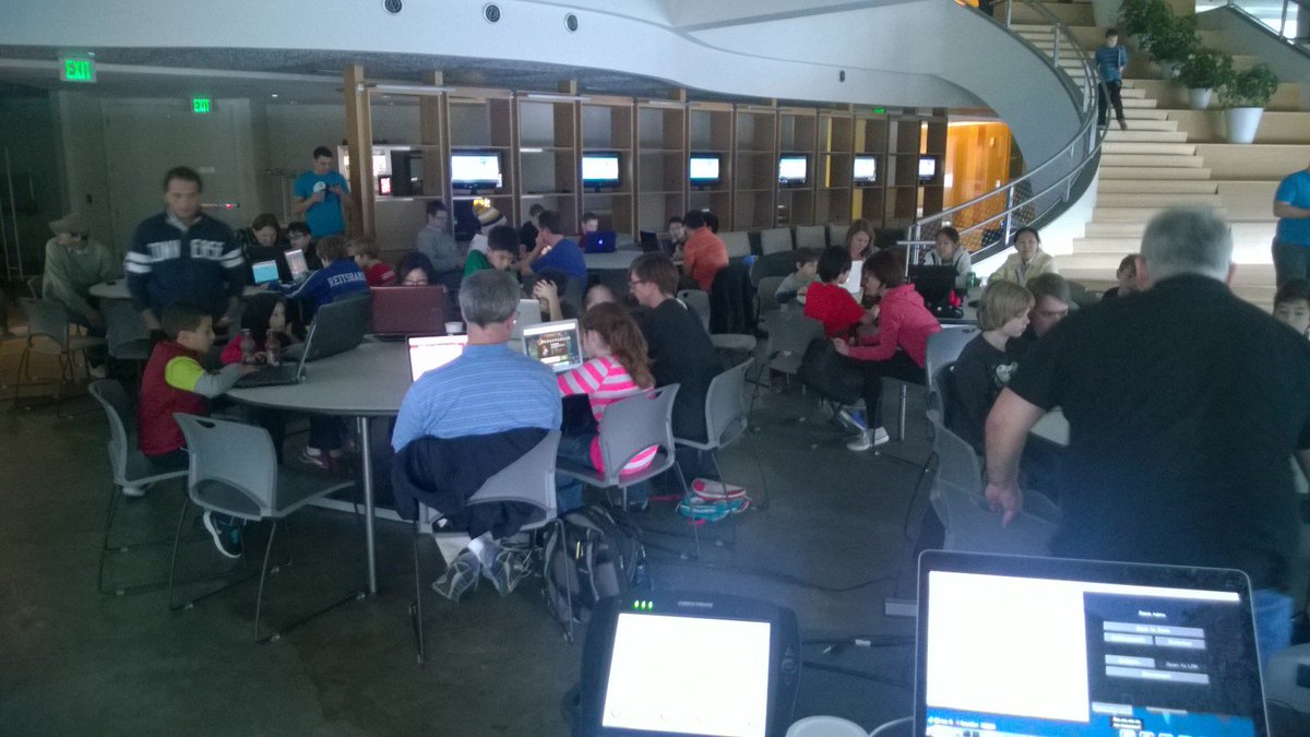 CharlesRvrDojo's tweet photo. Thanks to @MSNewEngland for hosting our CoderDojo today where we learned basic JavaScript @msftcitizenship https://t.co/DR1UaArXWC