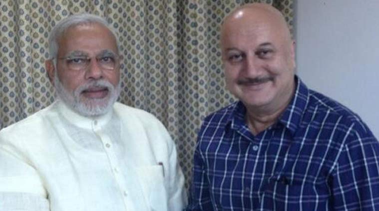 SyedKth's tweet image. ख़ुद को सूरज का तरफदार बनने क लिए !
.
.
लोग निकले हैं चरागों को बुझाने क लिए !!
(अकील नोमानी)
#ModiToadiesMarch