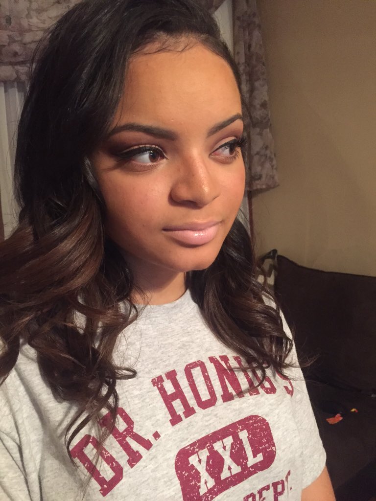 _MyNameIsNat's tweet photo. My skills getting up there #HateOnHer #ThatsMyBestfriend 😍😩💁🏽 https://t.co/CCkpkbAwV2