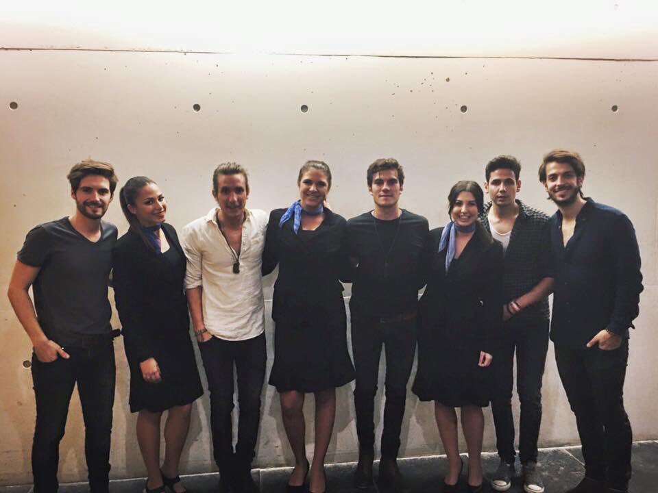 anitajimenez94's tweet photo. Trabajar así no es tan duro, gran concierto @dvicioficial @dvicio_andres @Dvicio_Luis @dvicio_martin @dvicio_missis https://t.co/g6QEDipt4d