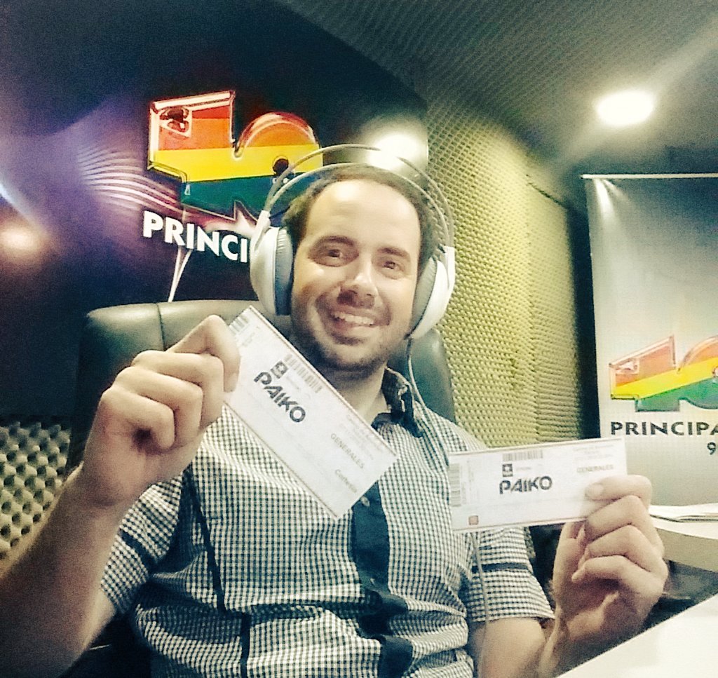 los40Paraguay's tweet photo. Buenas!! #Combo40 con @jorgeheisecke ya está al aire! #Pone923 q tenemos entradas para el concierto de @bandapaiko! https://t.co/0IwM52MHid