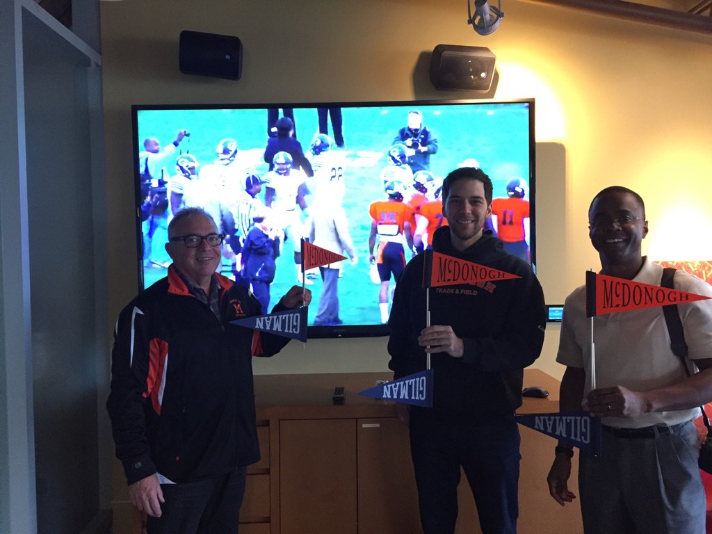 kodachromeslide's tweet photo. #GameOn100 in Seattle https://t.co/NiG6BD8oKl