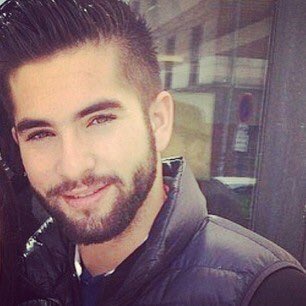 GossipRoomOff's tweet photo. Kendji ☺️✌️🇫🇷💫🎙 #NMA #NMA2015 https://t.co/luOE2oNtL3