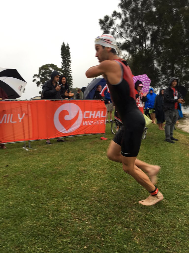 Skipworth with handy lead out of swim, Pellow 2nd with gap to Mainwaring, Wall #challengeforster <a href="/Challenge_AUS/">ChallengeAsiaPacific</a>